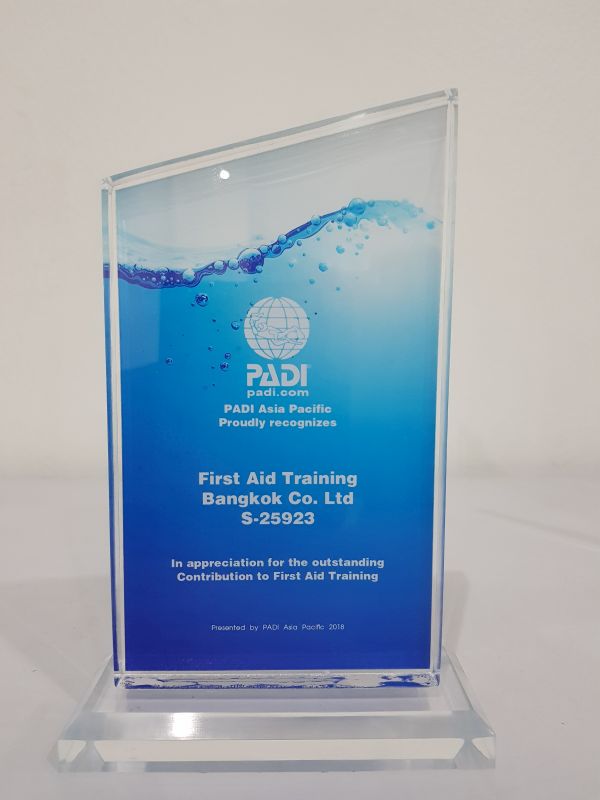 Padi Certificate No. 1 - First Aid Training Bangkok