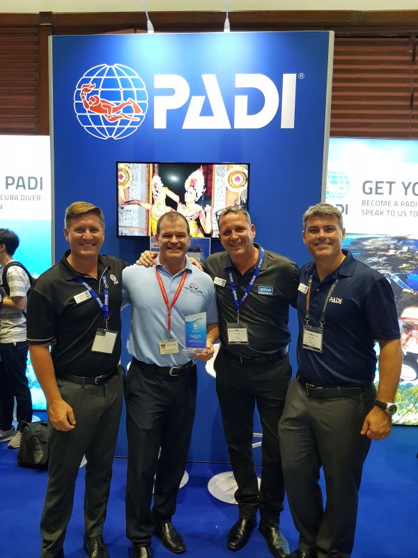 First Aid Training Bangkok receiving Padi Award